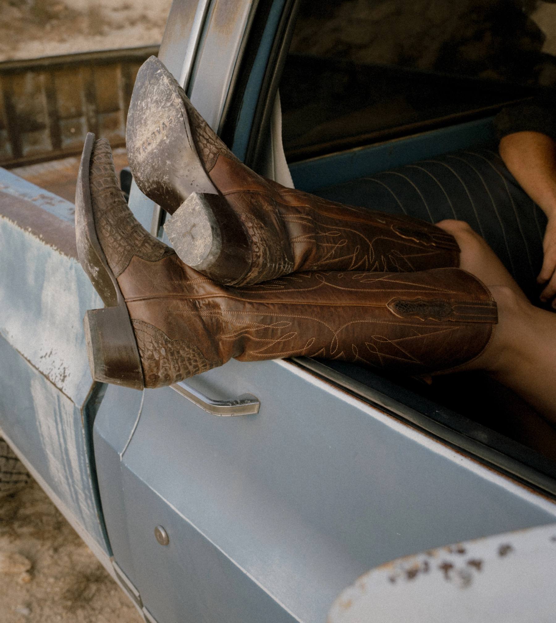 Men's cowboy boots