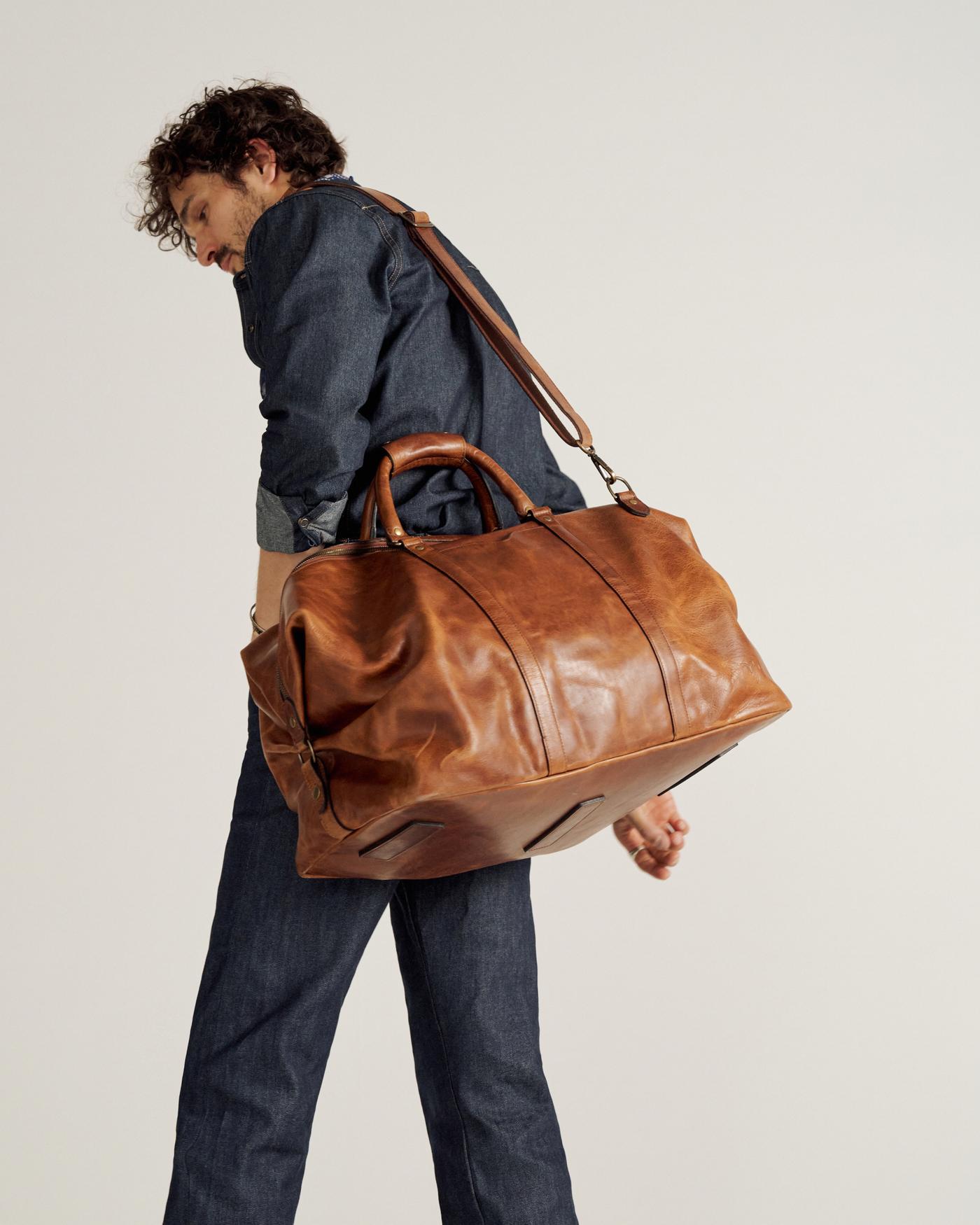 Bartlett Large Weekender - Image 3