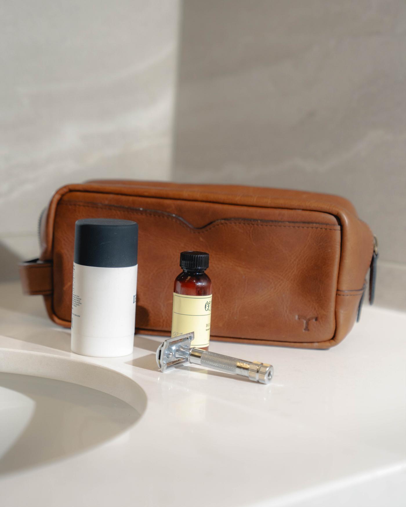 Bartlett Travel Kit - Image 2