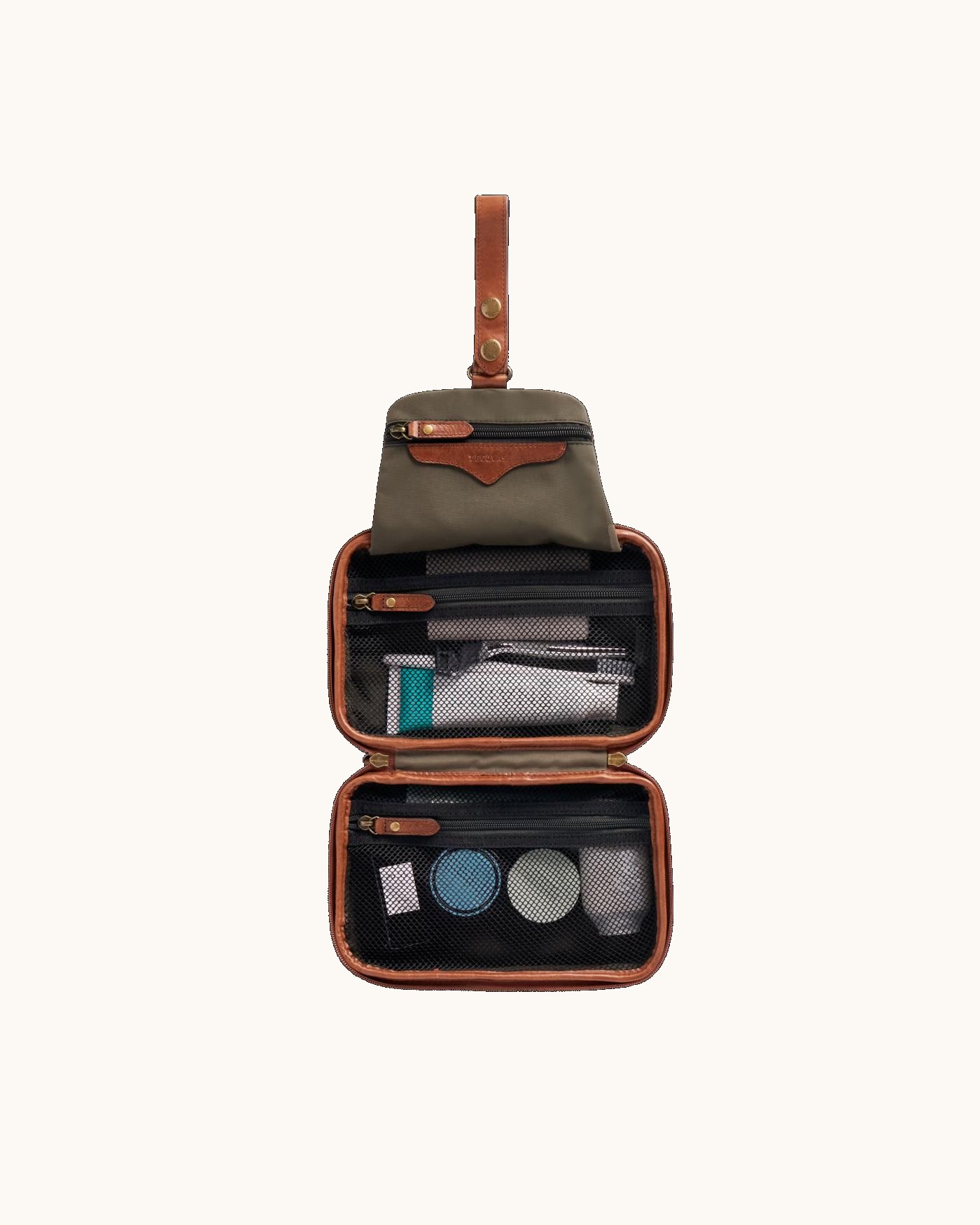 Bartlett Hanging Travel Kit - Image 2