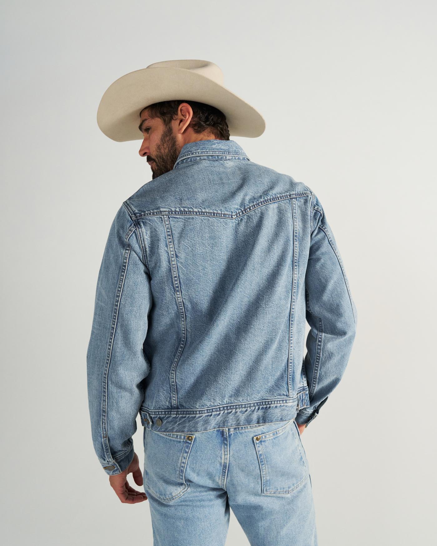 Men's Classic Denim Trucker Jacket - Image 2
