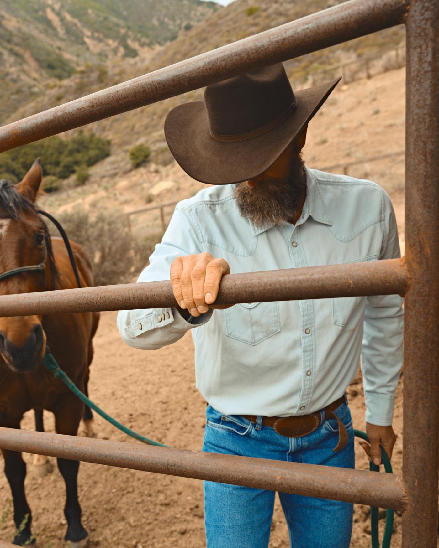 Cattleman Fur Cowboy Hat - Image 8