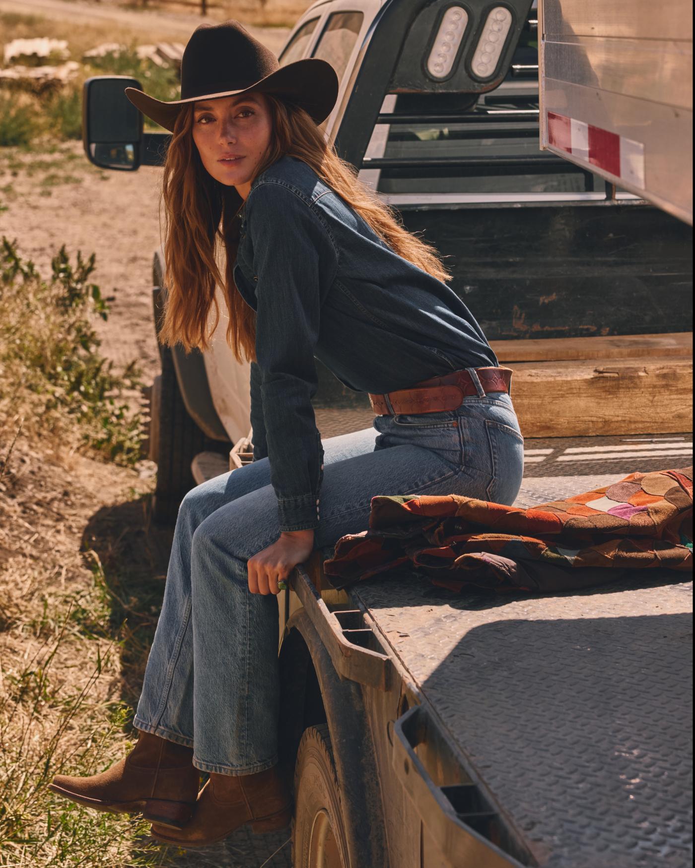 Cattleman Fur Cowboy Hat - Image 9